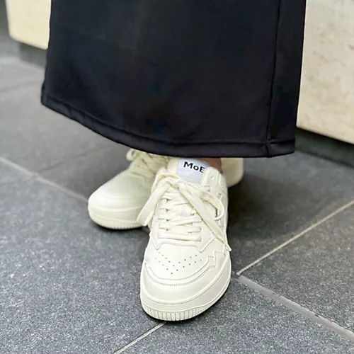 MoEaCorn Skin スニーカー￥29,700