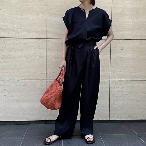 E by eclat
【選べる着丈】キーネック4WAYオールインワン
￥23,100