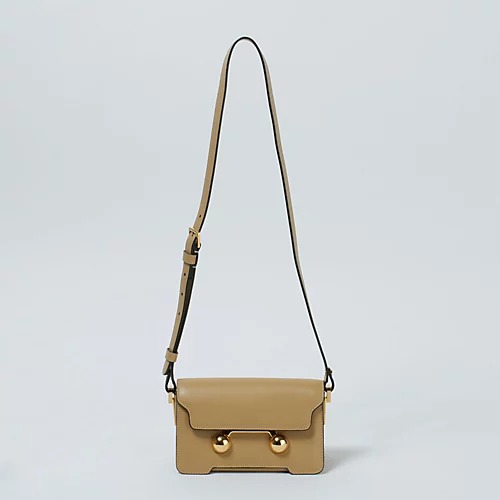 【残暑～秋・50代コーデ】黒ロングスカートで叶える上品＆楽ちんスタイル6選