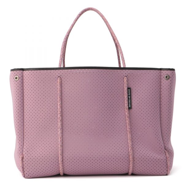 STATE OF ESCAPE

Escape tote in orchid

￥58,300