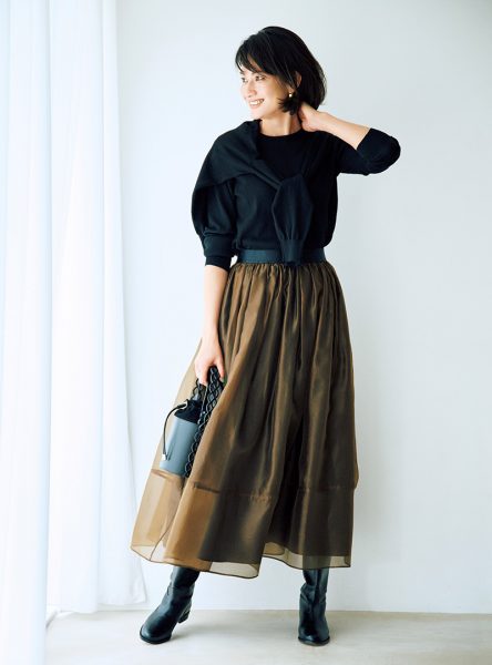 心はずむ旬アイテム！エクラ限定、50代のデイリー服 éclat2025年11月号特集