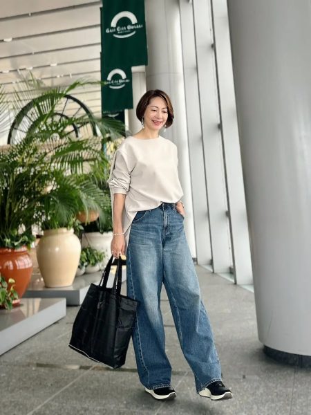 【エクラ 華組　岡部みわこさん】COGTHEBIGSMOKE×eclat 、エクラ別注：オート色の万能ストレッチブラウス