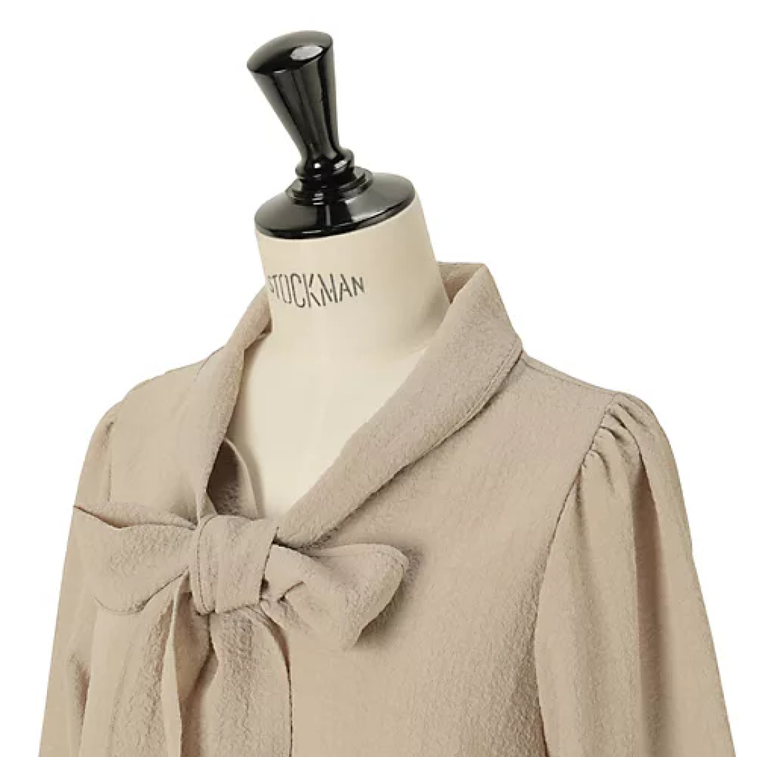 エムセブンデイズ【徳原文子さんコラボ】シボ感ボウタイブラウスコーデサブカット