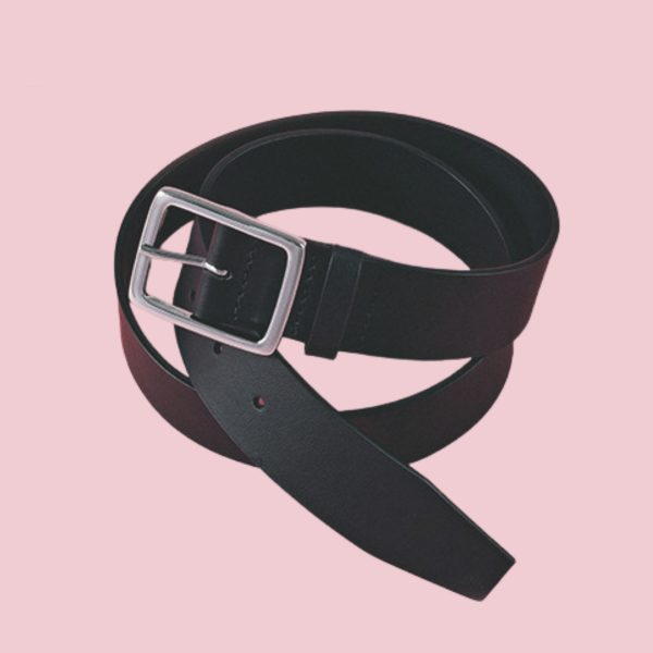 <スタイリスト福田麻琴さん本人が着用！>あったか＆すっきり見えが叶う「ナンガ」のコラボダウン