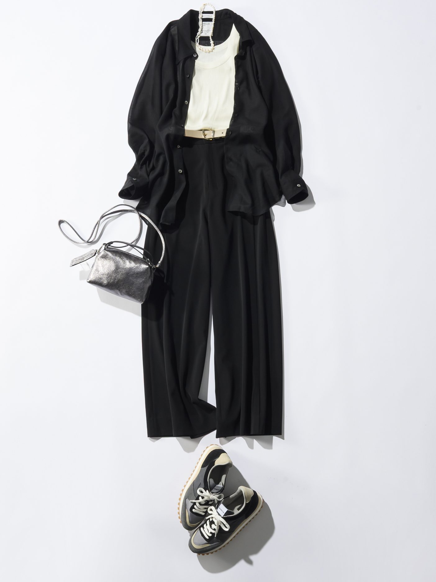 【50代パンツ】買えるのはエクラプレミアムだけ！究極のきれいめパンツでつくる品格コーデ10選