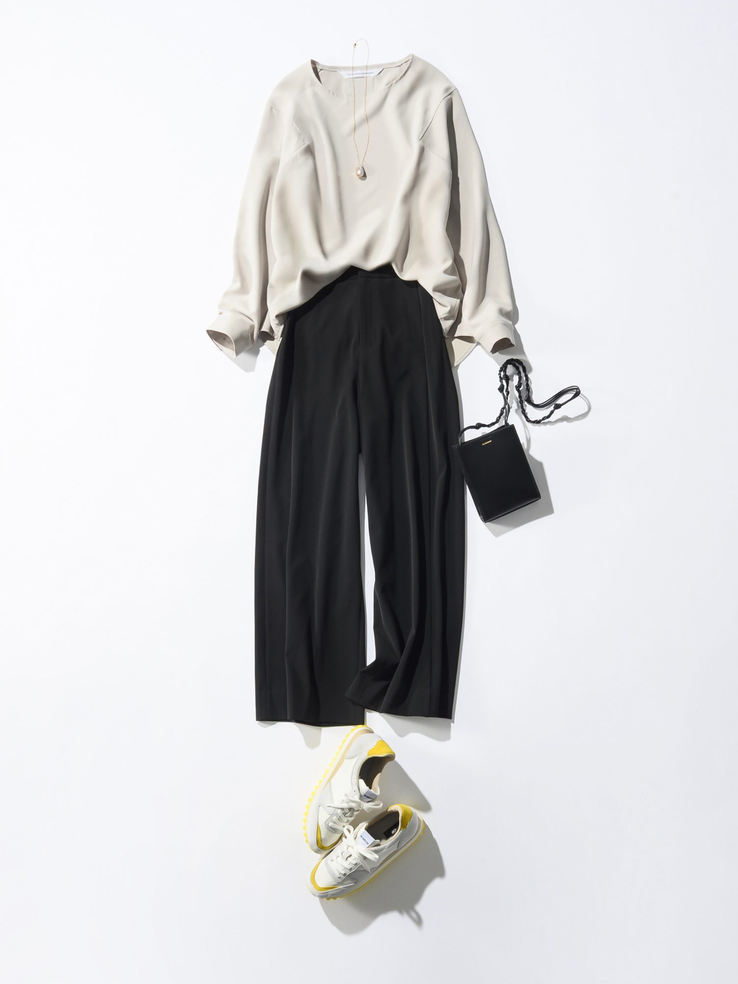 【50代パンツ】買えるのはエクラプレミアムだけ！究極のきれいめパンツでつくる品格コーデ10選