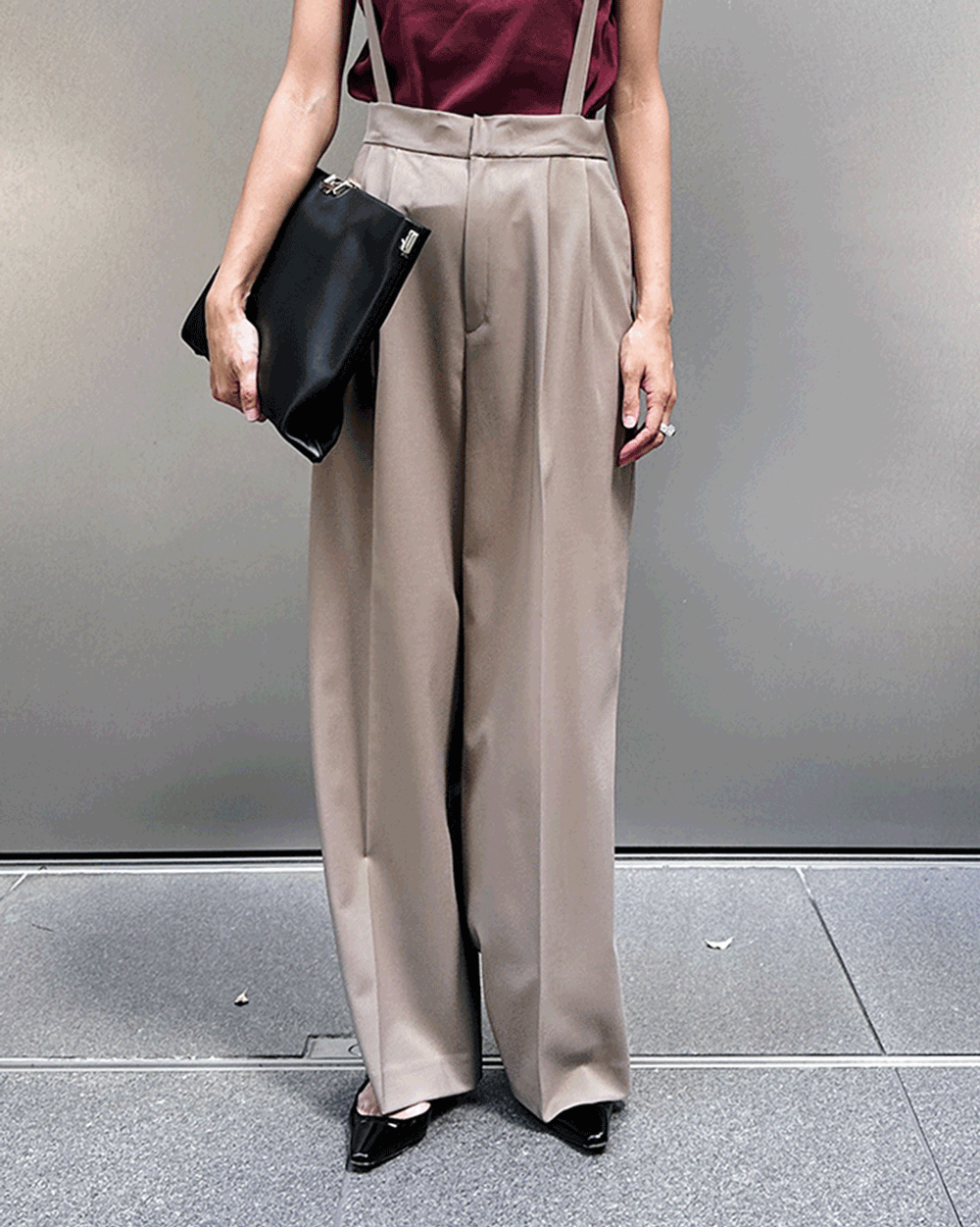 秋コーデに取り入れたい、サスペンダー付きパンツを徹底解剖【スタイリスト徳原文子さん×M7days・40代ファッション】