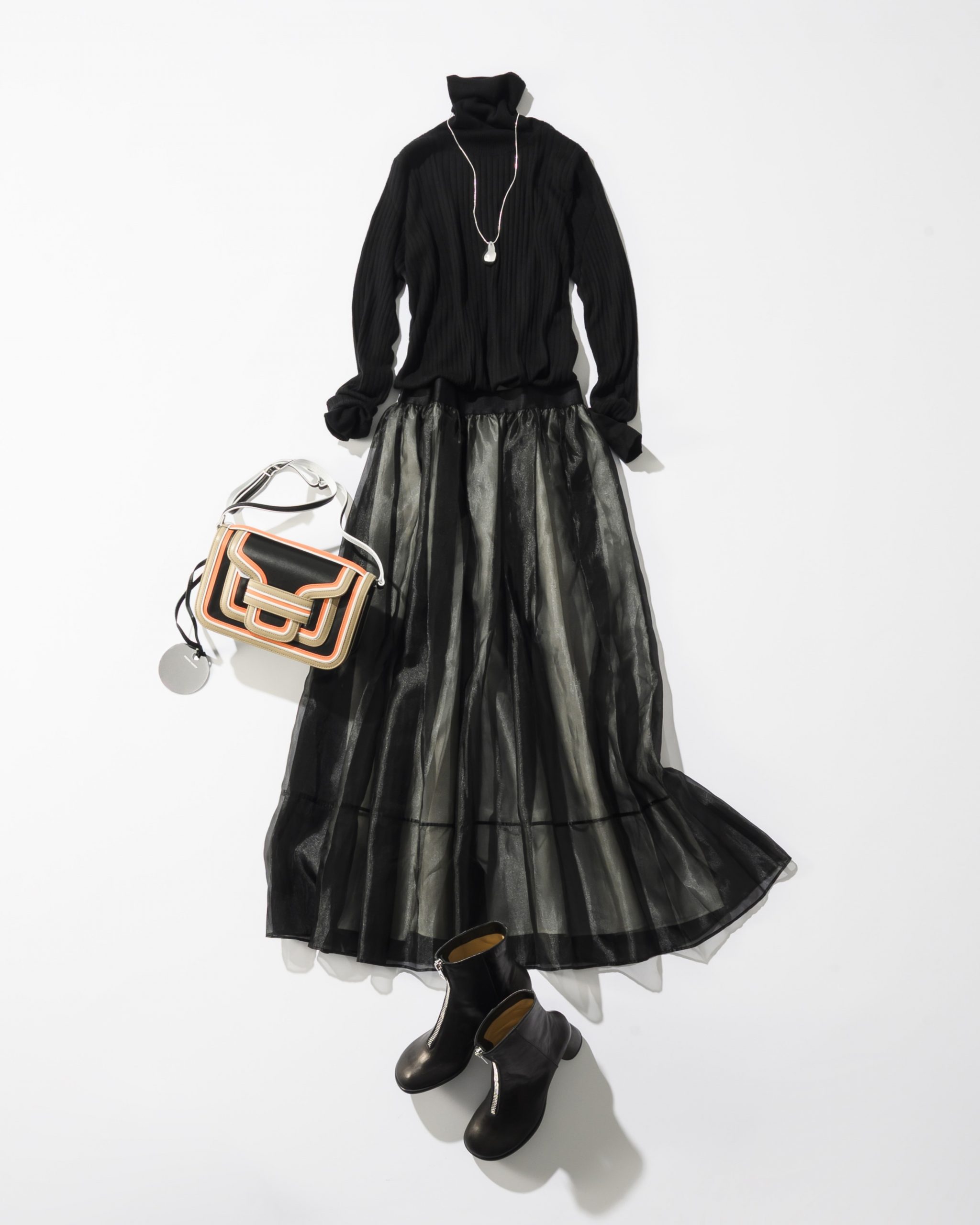 【50代タートル】秋冬一番売れてる！〈C.T.plage〉の贅沢ニット「着回しコーデ10選」