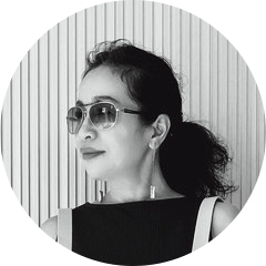 小柄でも映える！50代のための宮崎桃代流・大人の着こなし術 éclat2025年11月号特集