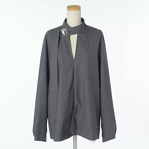 HARUNOBUMURATA
HEPBURN／ボタンブラウス
￥74,800