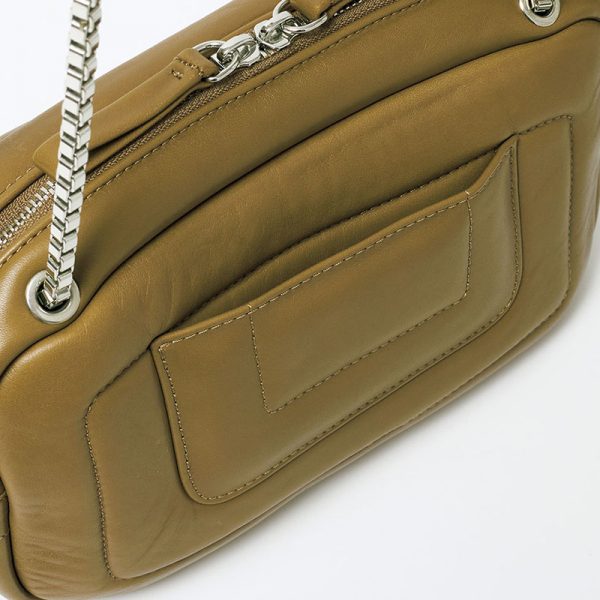 【HERNO,MARNI他】50代が選ぶ、今買うべきブランドの新名品リスト éclat2025年11月号特集