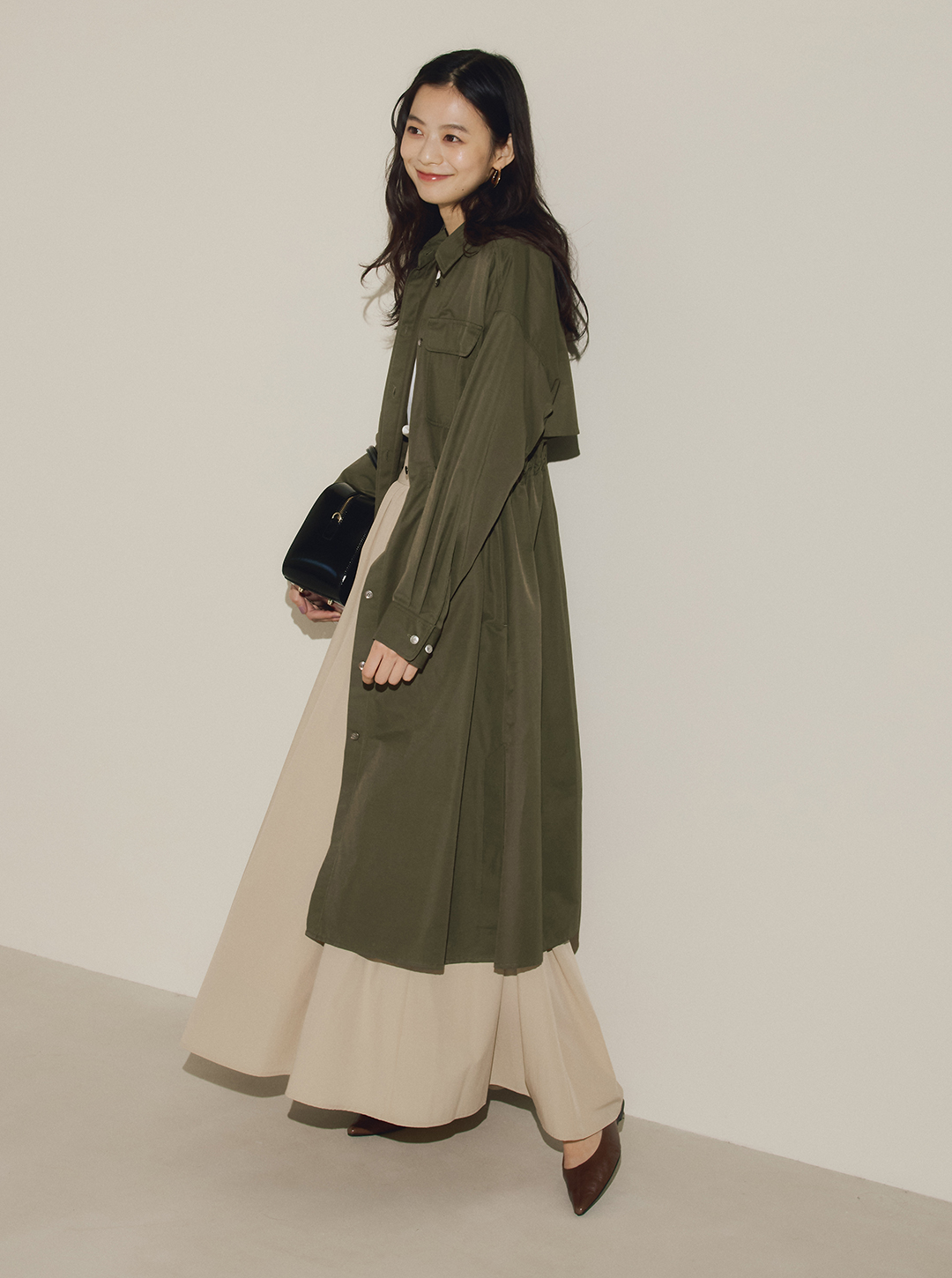 【suadeo】 撥水コート風ワンピで雨の日でもご機嫌スイッチON！ | GOOD THINGS Vol.82