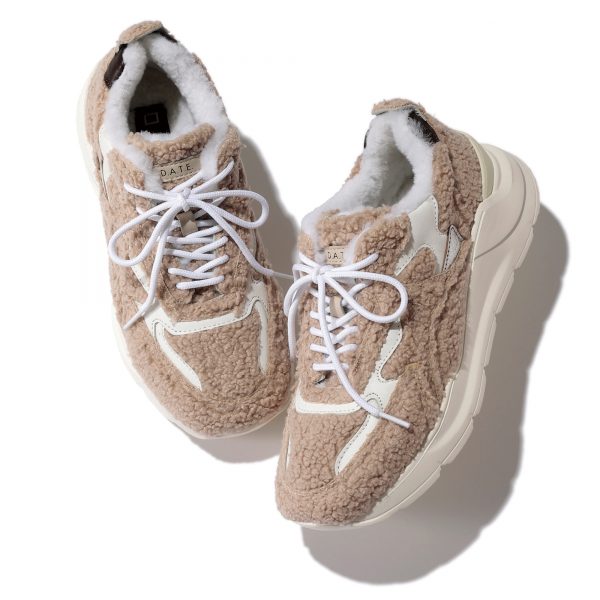 秋の靴＆バッグNew♡「ミドル丈ブーツ」＆「もこもこ小物」にも注目！