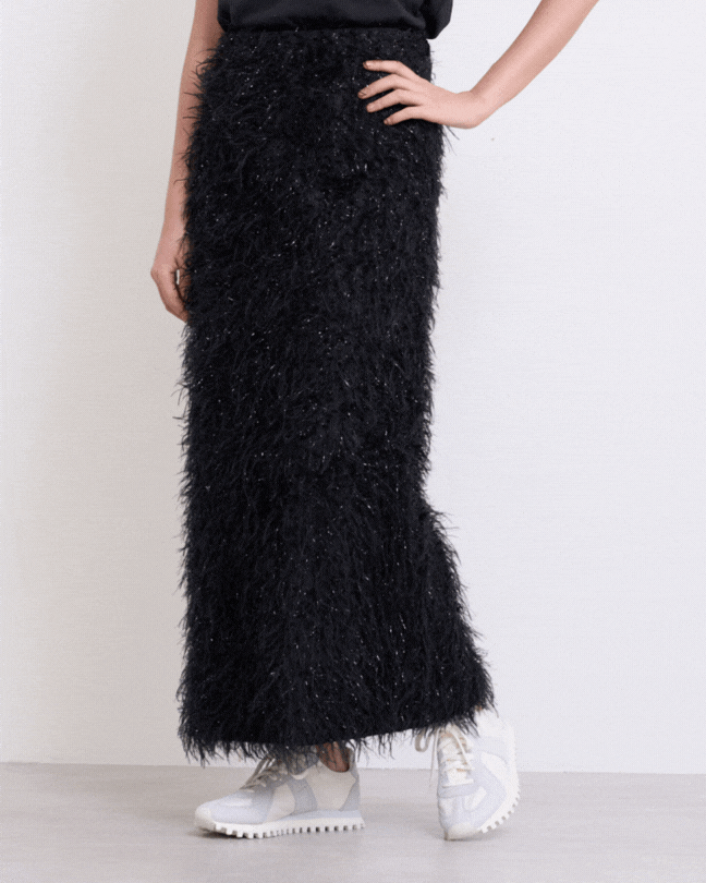 【50代スニーカー】なぜ人気？大人の服好きが選ぶ〈ノヴェスタ〉全モデル解説＆コーデ術