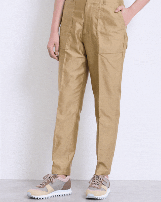 【50代スニーカー】なぜ人気？大人の服好きが選ぶ〈ノヴェスタ〉全モデル解説＆コーデ術