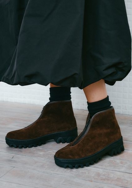 秋の靴＆バッグNew♡「ミドル丈ブーツ」＆「もこもこ小物」にも注目！