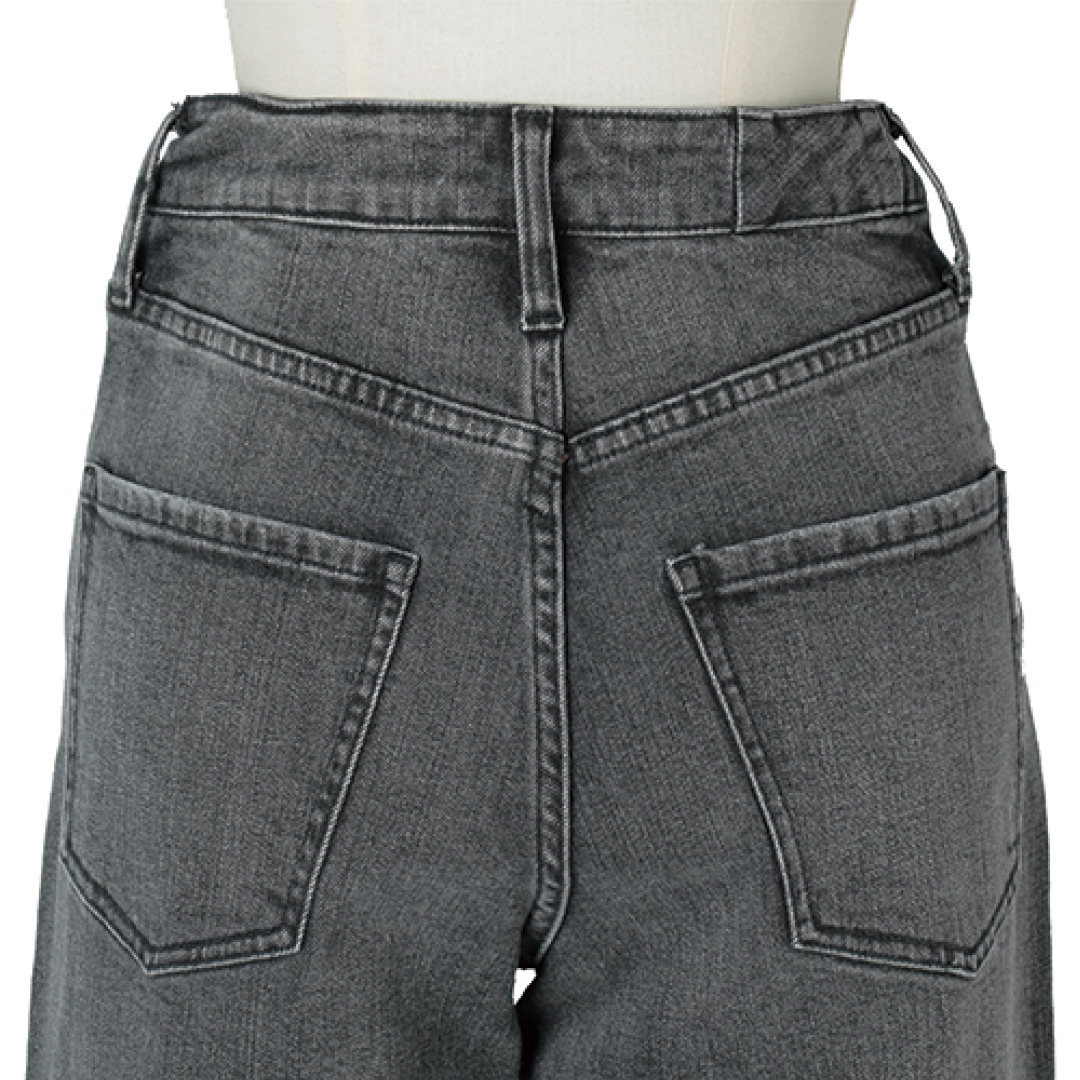 bemi×ヘルシーデニムの【Marisol別注】PINK PEPPER Close up!2