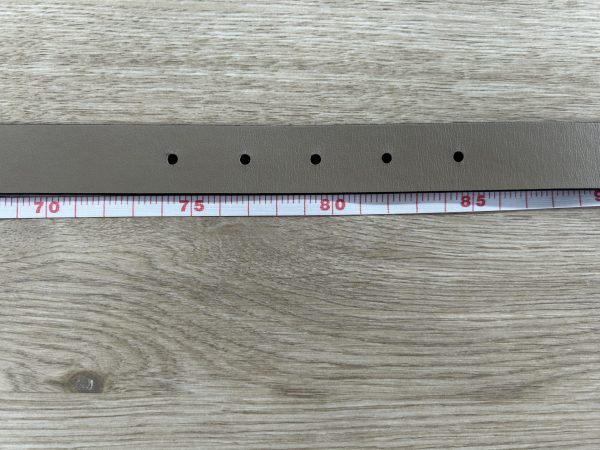 【50代ファッション】1点投入するだけで洒落感アップ♪トレンドアイテムのベルトは「LEFIJ」のリバーシブルタイプがおすすめです！！