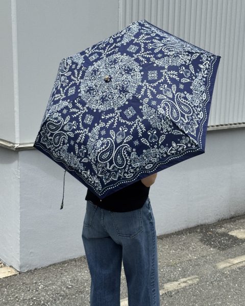 「マニプリ」の晴雨兼用 軽量折り畳み傘