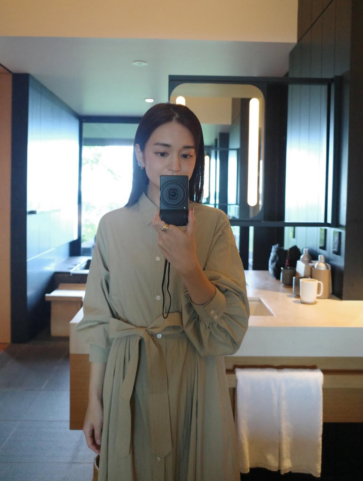 【後藤晴菜さんのリアルSNAP】suadeo×大草直子さんコラボ「3シーズンシャツワンピース」を着用いただきました！