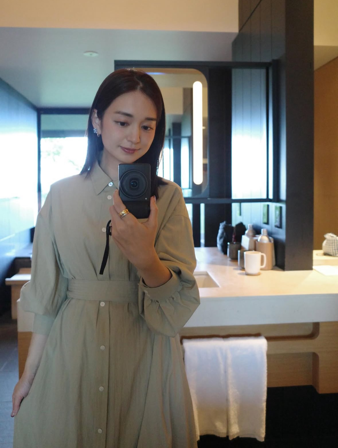 【後藤晴菜さんのリアルSNAP】suadeo×大草直子さんコラボ「3シーズンシャツワンピース」を着用いただきました！