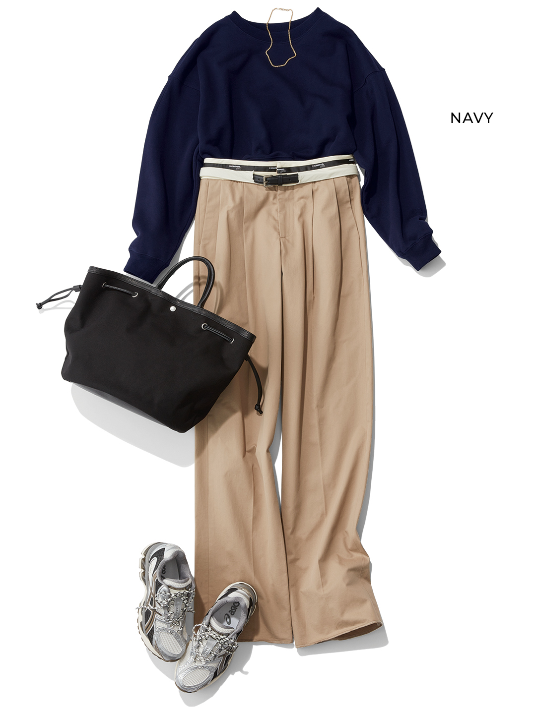 斉藤くみ×ゴートの【Marisol別注】SWEAT TOPSコーデ3