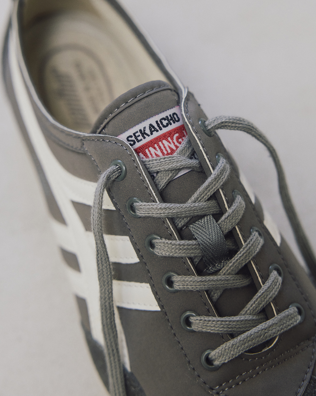 【suadeo×Panther】争奪戦の予感！人気レトロスニーカーの秋色が発売  | GOOD THINGS Vol.78