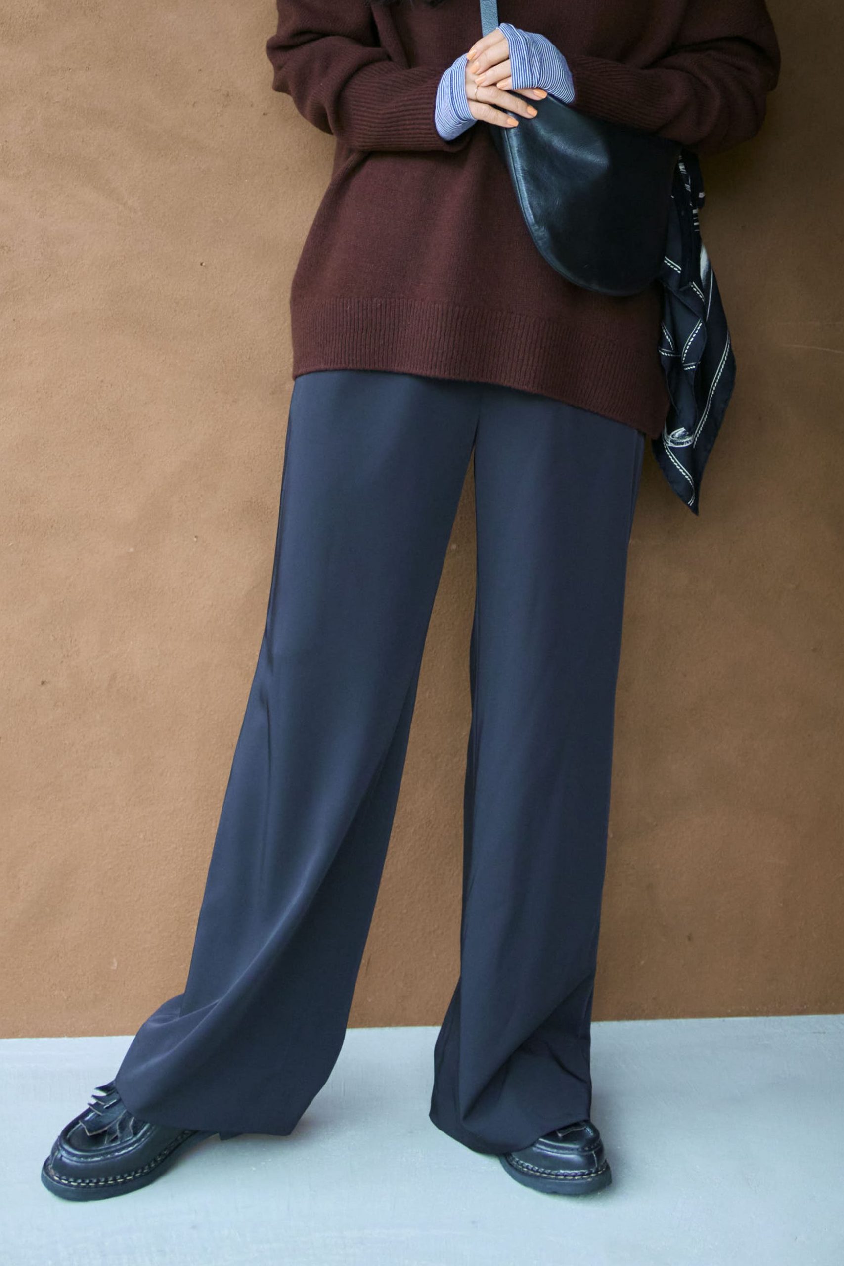 ＜スタイリスト福田麻琴さん本人が着用＞12closetコラボの新作で、着るだけでスタイルアップ！【LEEマルシェ】