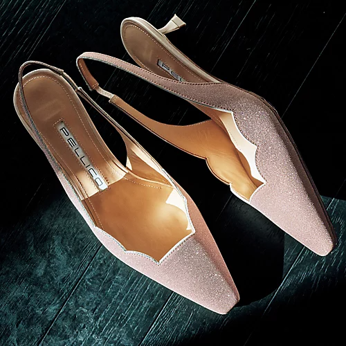 PELLICO×eclat【別注】20周年記念グリッターパンプス￥74,800 