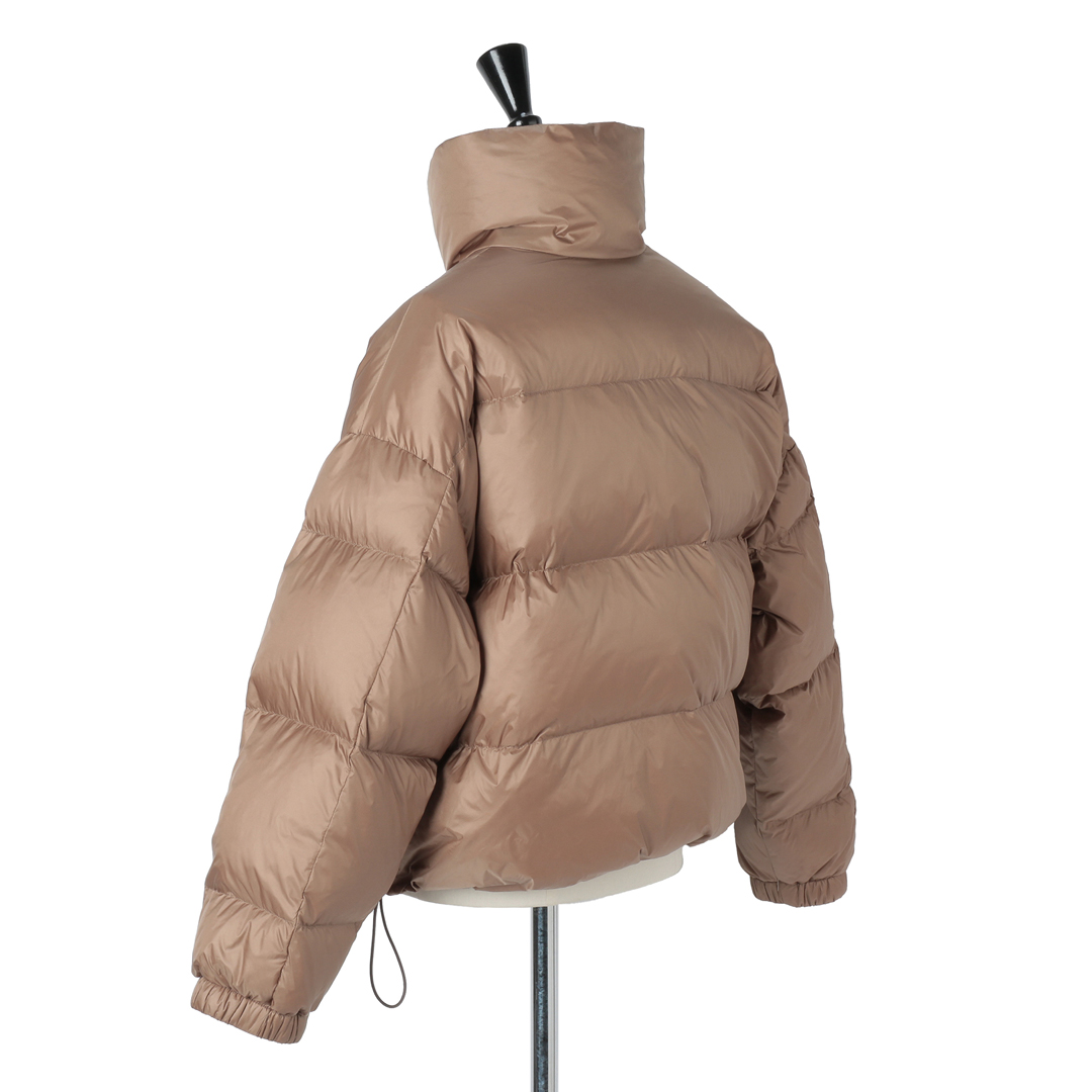 bemi×アッパーハイツの【Marisol別注】Lachenショートダウン Close up!2