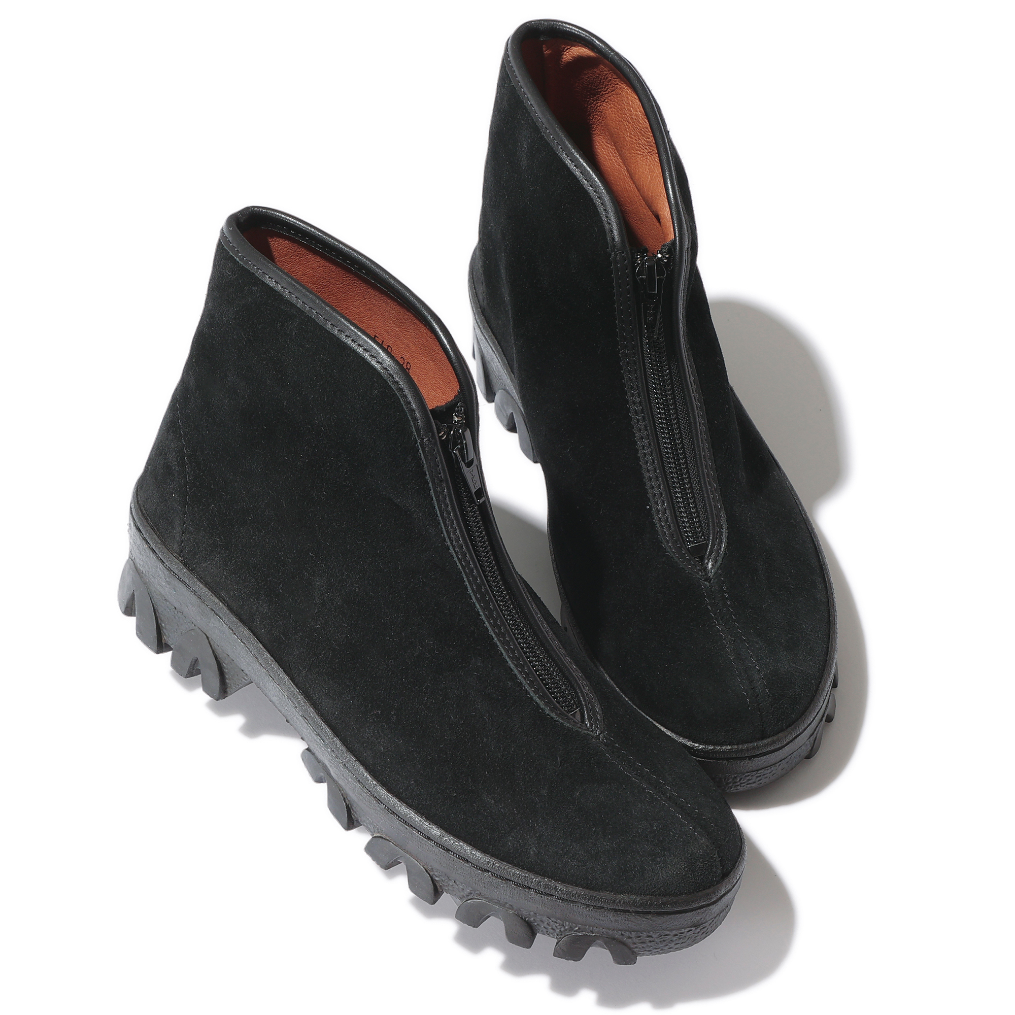 秋の靴＆バッグNew♡「ミドル丈ブーツ」＆「もこもこ小物」にも注目！