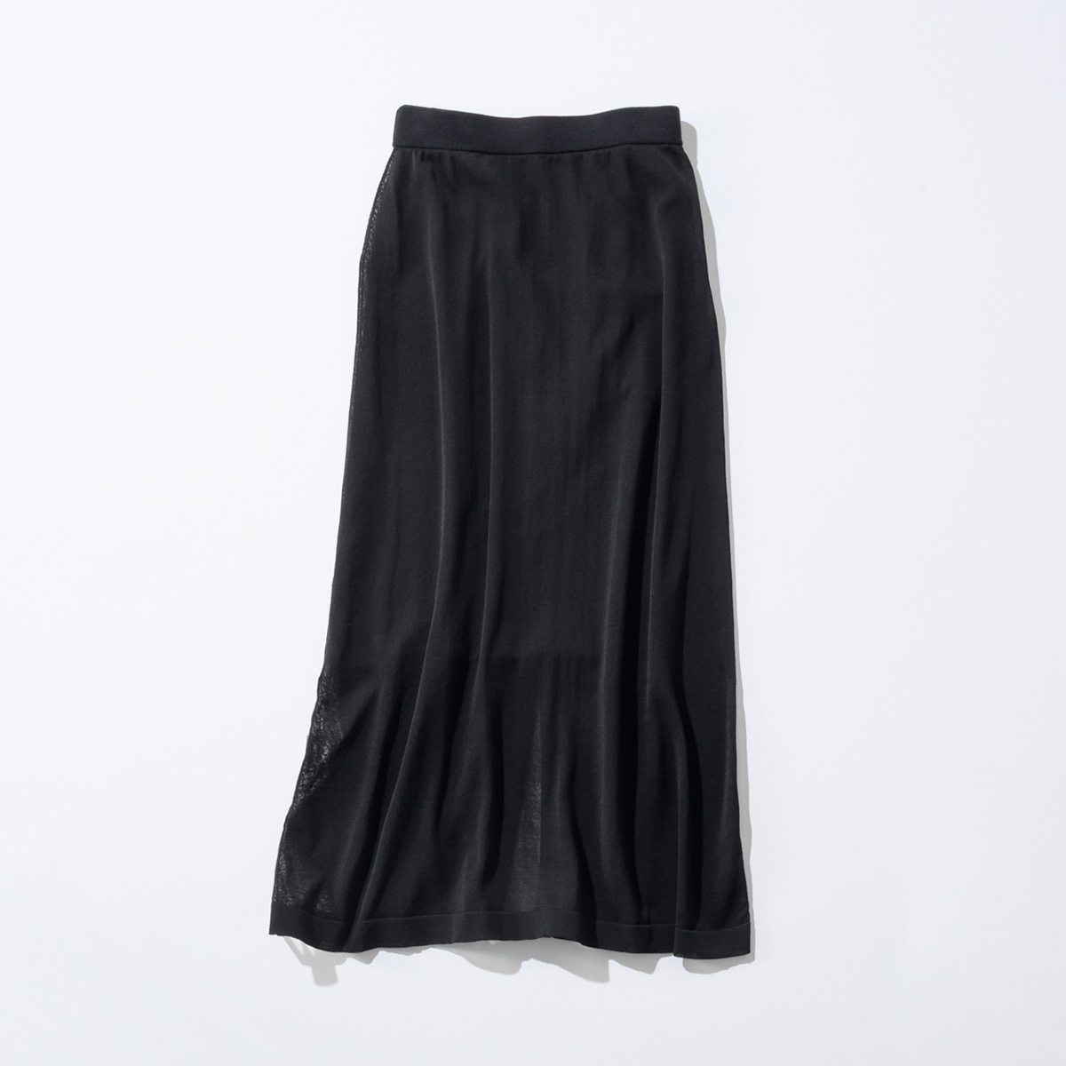 今すぐ着られる「秋の盛り上げ服」7