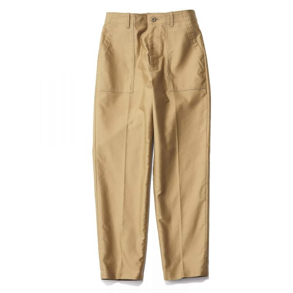 【50代スニーカー】なぜ人気？大人の服好きが選ぶ〈ノヴェスタ〉全モデル解説＆コーデ術