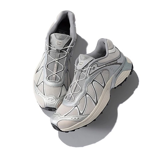 スニーカー・ブーツ・ローファーetc...足元からアップデート！今季の最愛シューズ、総まとめ