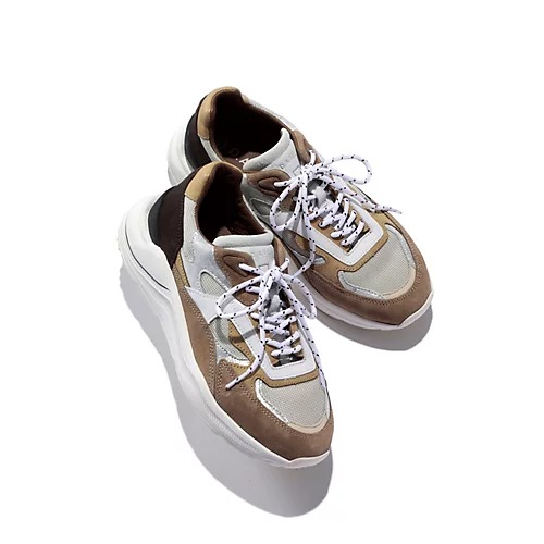 スニーカー・ブーツ・ローファーetc...足元からアップデート！今季の最愛シューズ、総まとめ