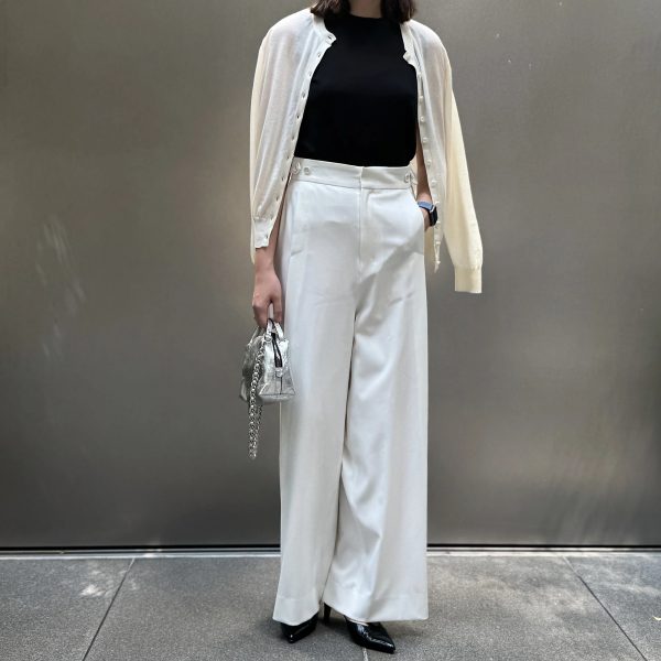 【50代パンツ】買えるのはエクラプレミアムだけ！究極のきれいめパンツでつくる品格コーデ10選