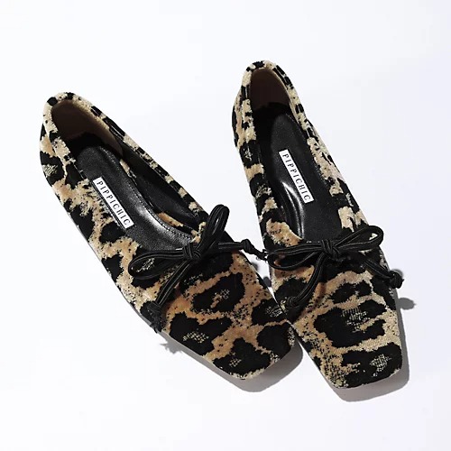 スニーカー・ブーツ・ローファーetc...足元からアップデート！今季の最愛シューズ、総まとめ