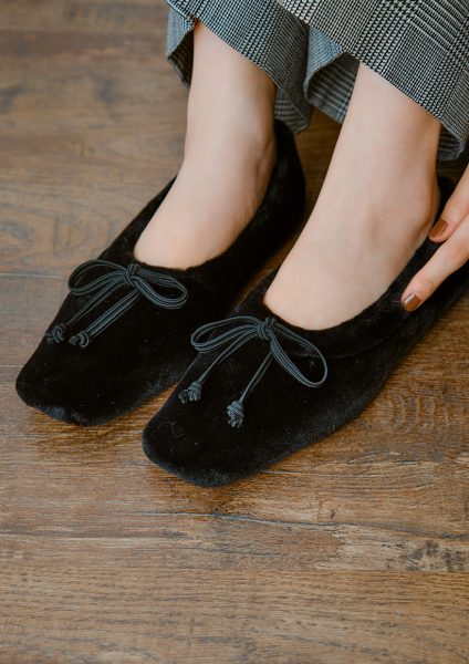 スニーカー・ブーツ・ローファーetc...足元からアップデート！今季の最愛シューズ、総まとめ