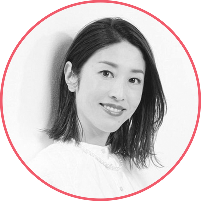 ＼完売カラーが再入荷！！／「CADEAUX PLUS」のパールスマホストラップに注目！　Marisol12月号2025年特集