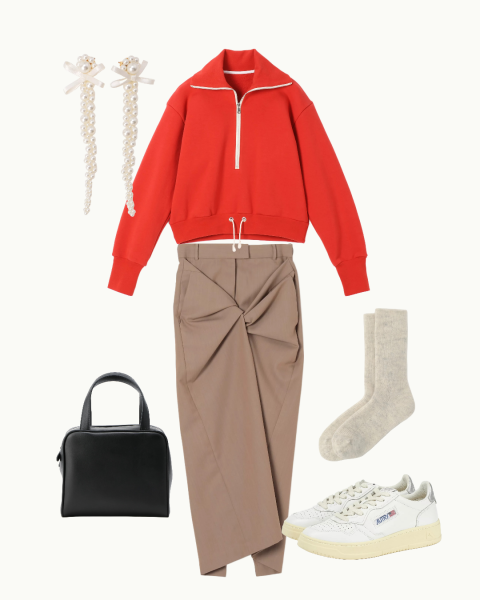 day
01鮮やかな赤のトップスでレトロスポーツモード