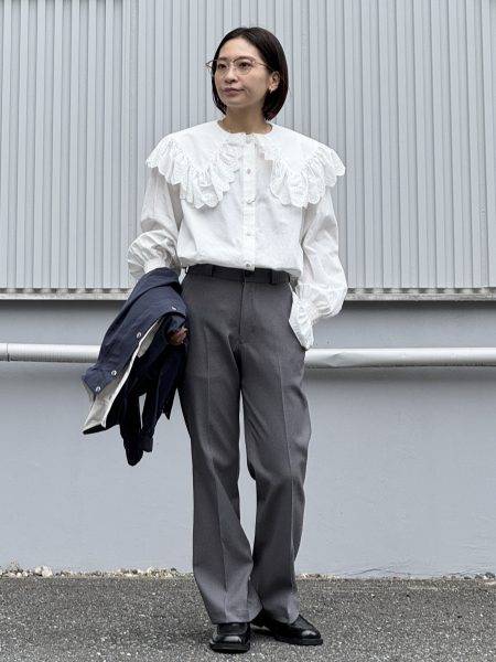 Shinzone
LACE COLLAR BLOUSE
￥31,900