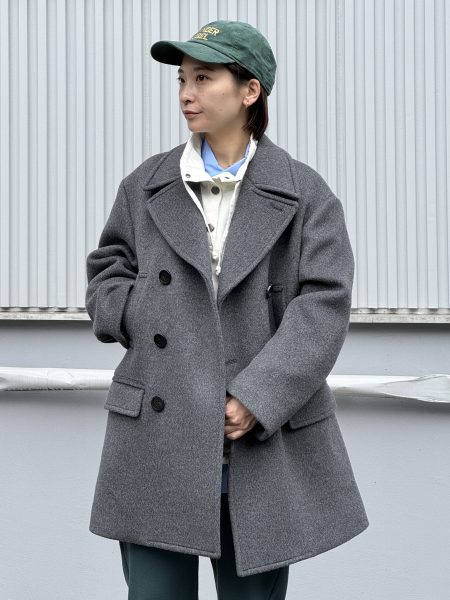 Shinzone
OVERSIZED PEA COAT
￥89,100