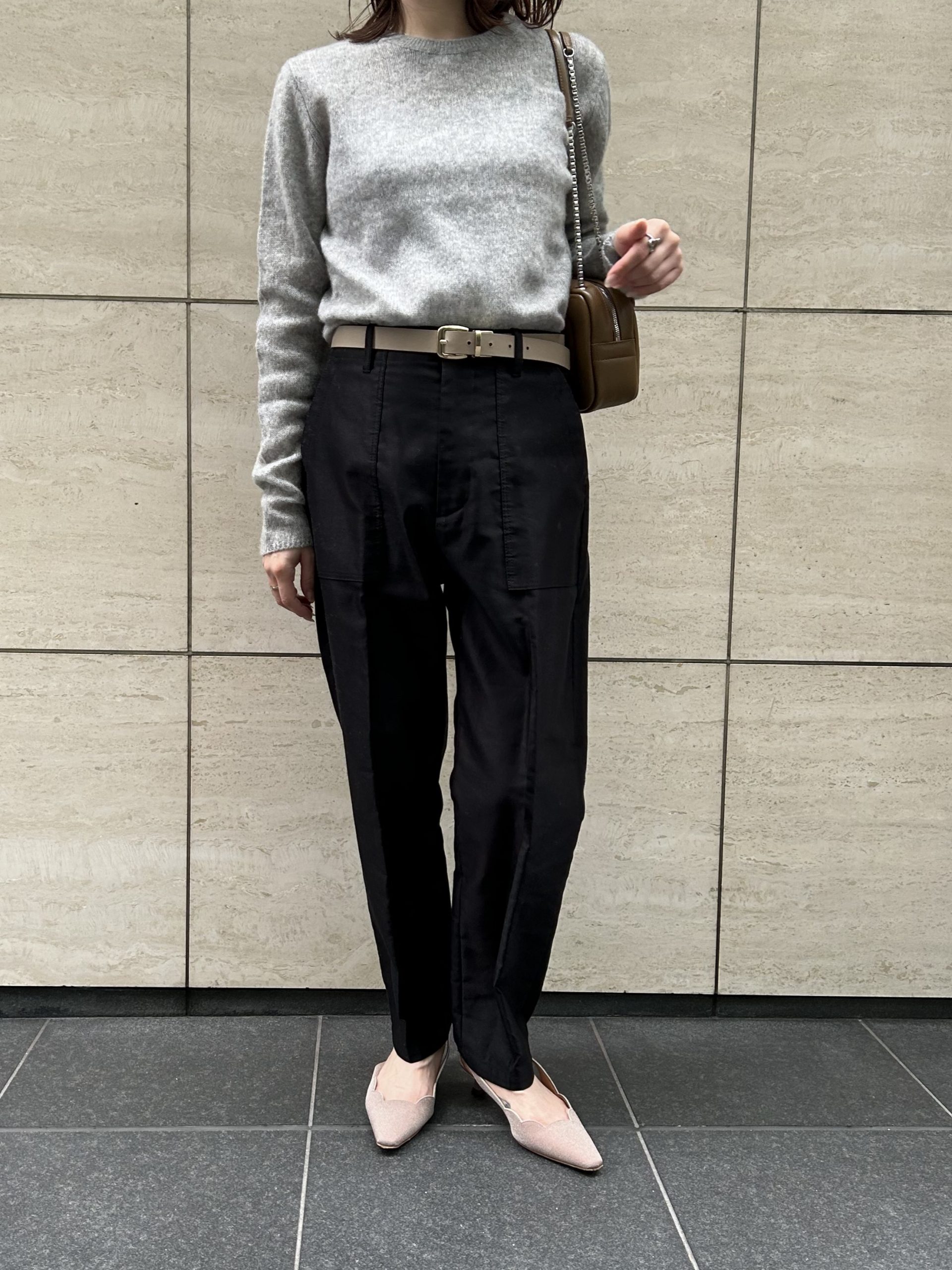 ADAWAS×eclatアダワス【別注】カシミヤシアーニット￥25,300（税込）カラー：ピンク、グレー、イエロー