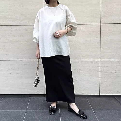 E by eclat
【斉藤くみさんコラボ】タック入りTブラウス
￥18,700