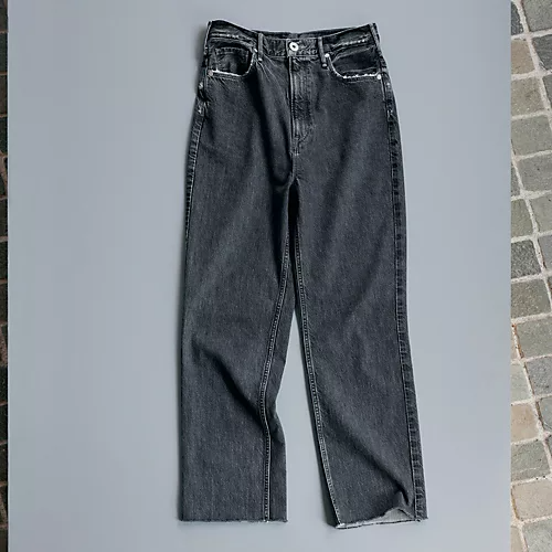 辻 直子×upper hights
【Marisol別注】THE COUSIN ブラックデニム
￥28,600