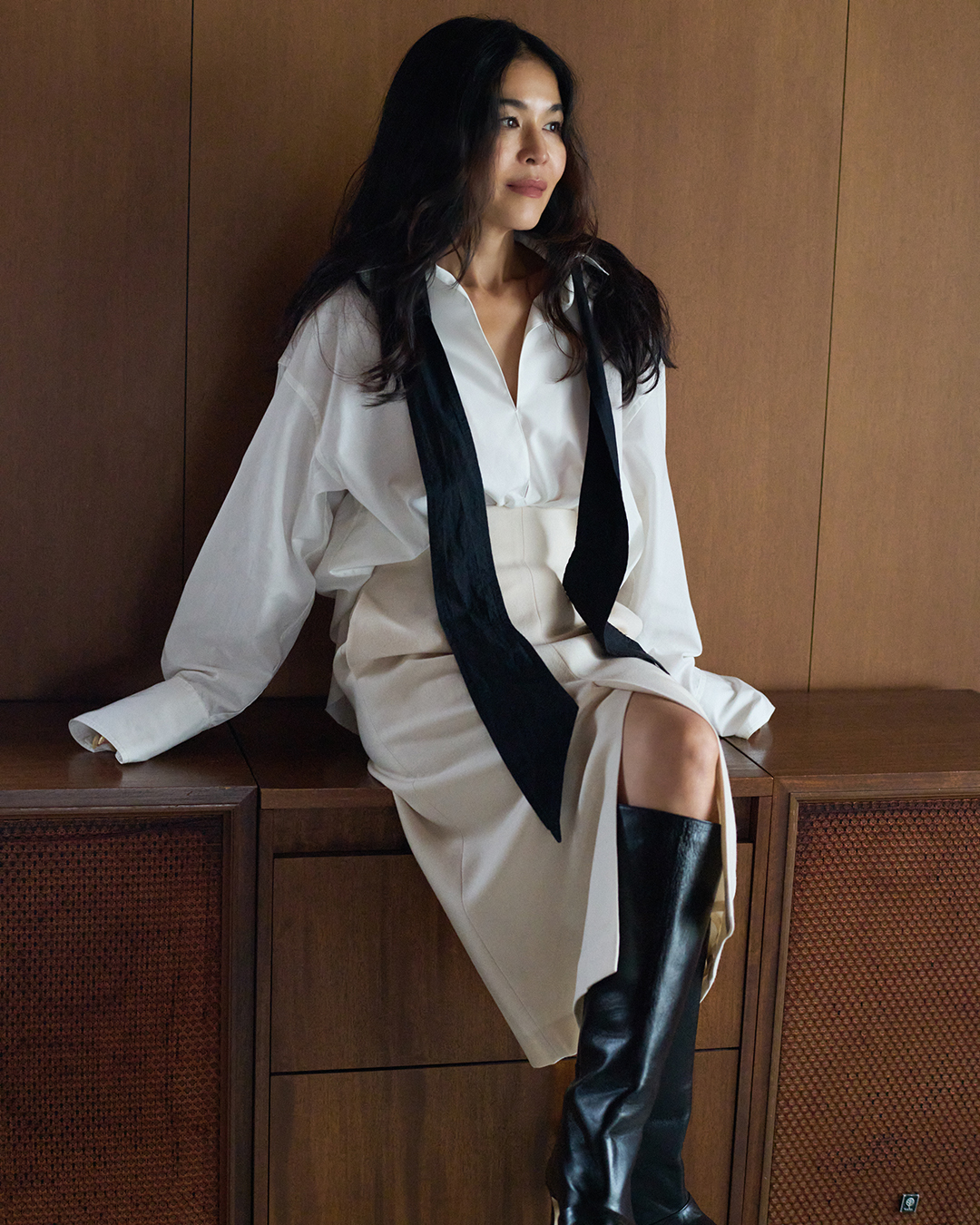 M7days
(エムセブンデイズ)
【辻󠄀 直子さんコラボ】
フロントスリットIラインスカート