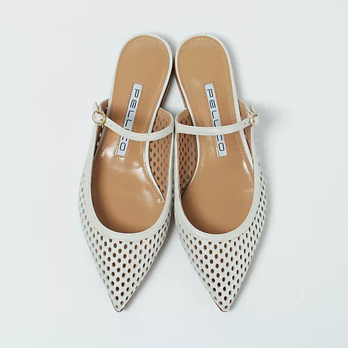 PELLICO×eclat
【三尋木奈保さん別注】パンチングレザーミュール
￥79,200