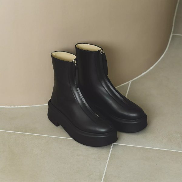 THE ROWZIPPED BOOT I￥286,000