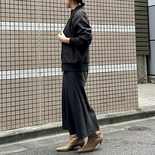 SLOANE×eclat
【宮崎桃代さん別注】ウールジャージーブルゾン
￥30,800