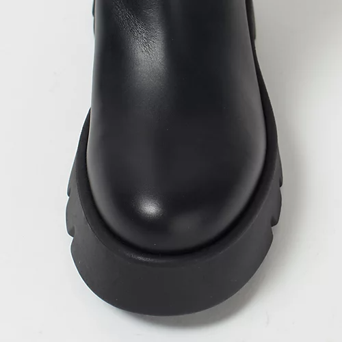 Gianvito Rossi
コンバットブーツ
￥202,400